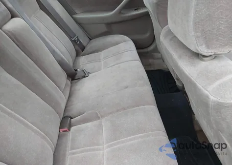 1998 Toyota Camry Le from USA, damaged, VIN 4T1BG22K0WU829808